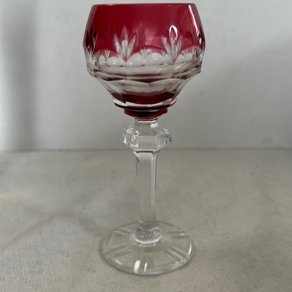 A single vintage cut-to-clear aperitif glass in a pretty Rose color.
